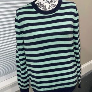 Women’s GAP Sweater